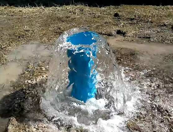 самоизлив скважины